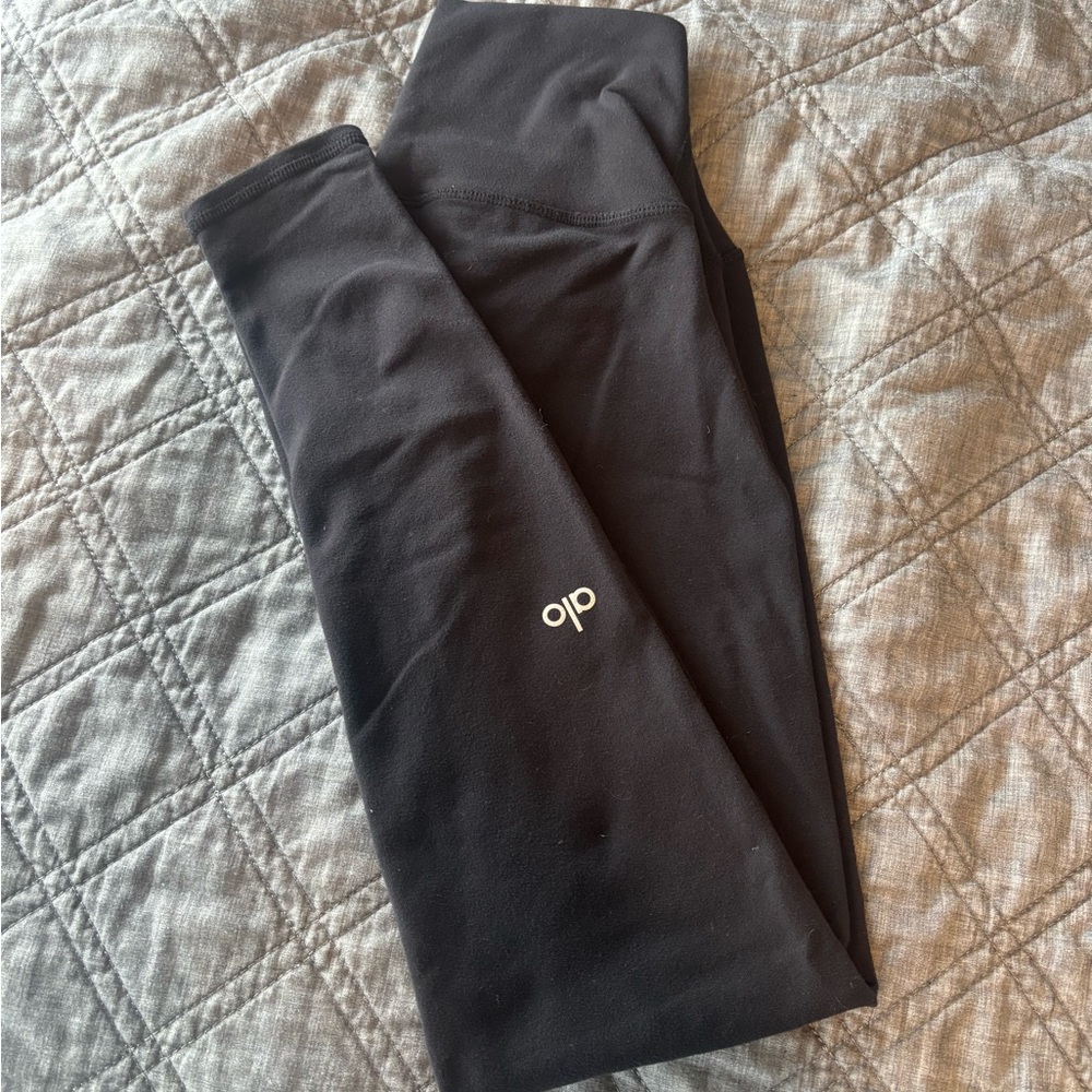 ALO Yoga Charcoal Leggings